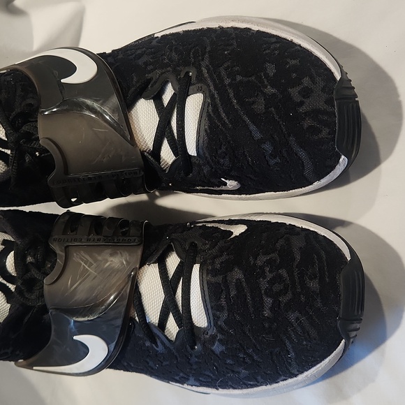 Nike Kevin Durant KD12 TB  DM5040-001 - Picture 5 of 16